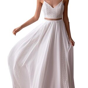 NWT Elegant White 2 piece dress with lace
